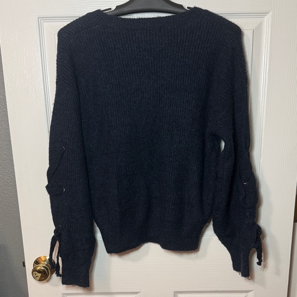 Cbrand Navy Sweater - Picture 7 of 8